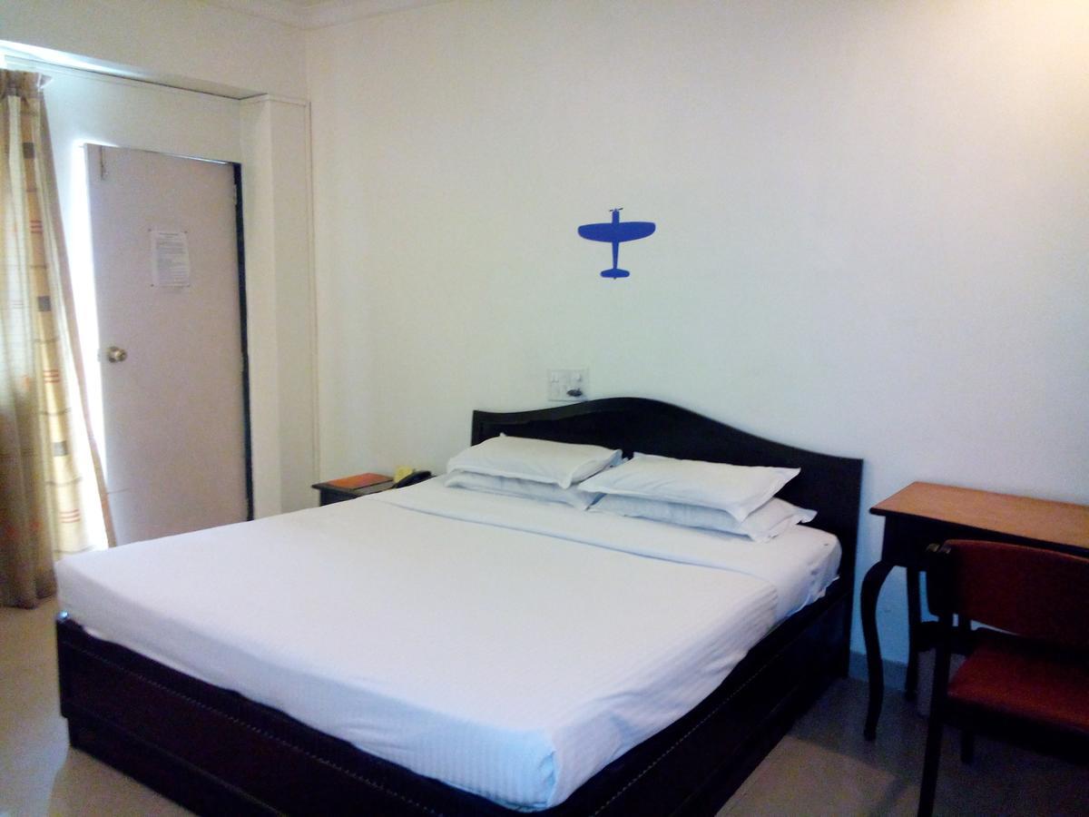 Hotel Ritz Πούνε Εξωτερικό φωτογραφία