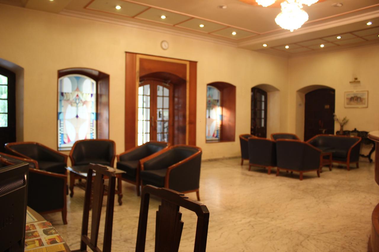 Hotel Ritz Πούνε Εξωτερικό φωτογραφία