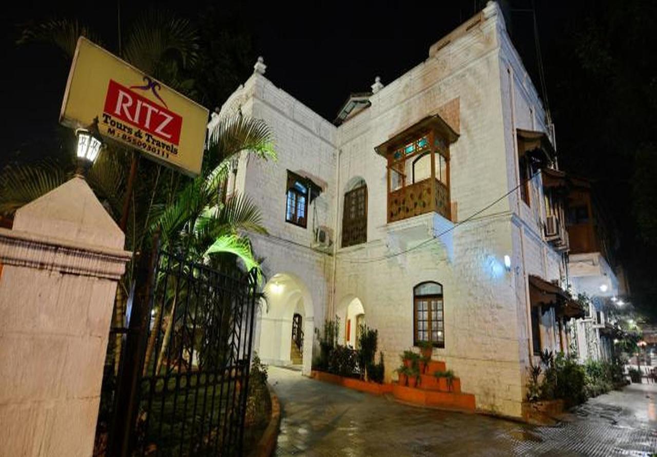 Hotel Ritz Πούνε Εξωτερικό φωτογραφία