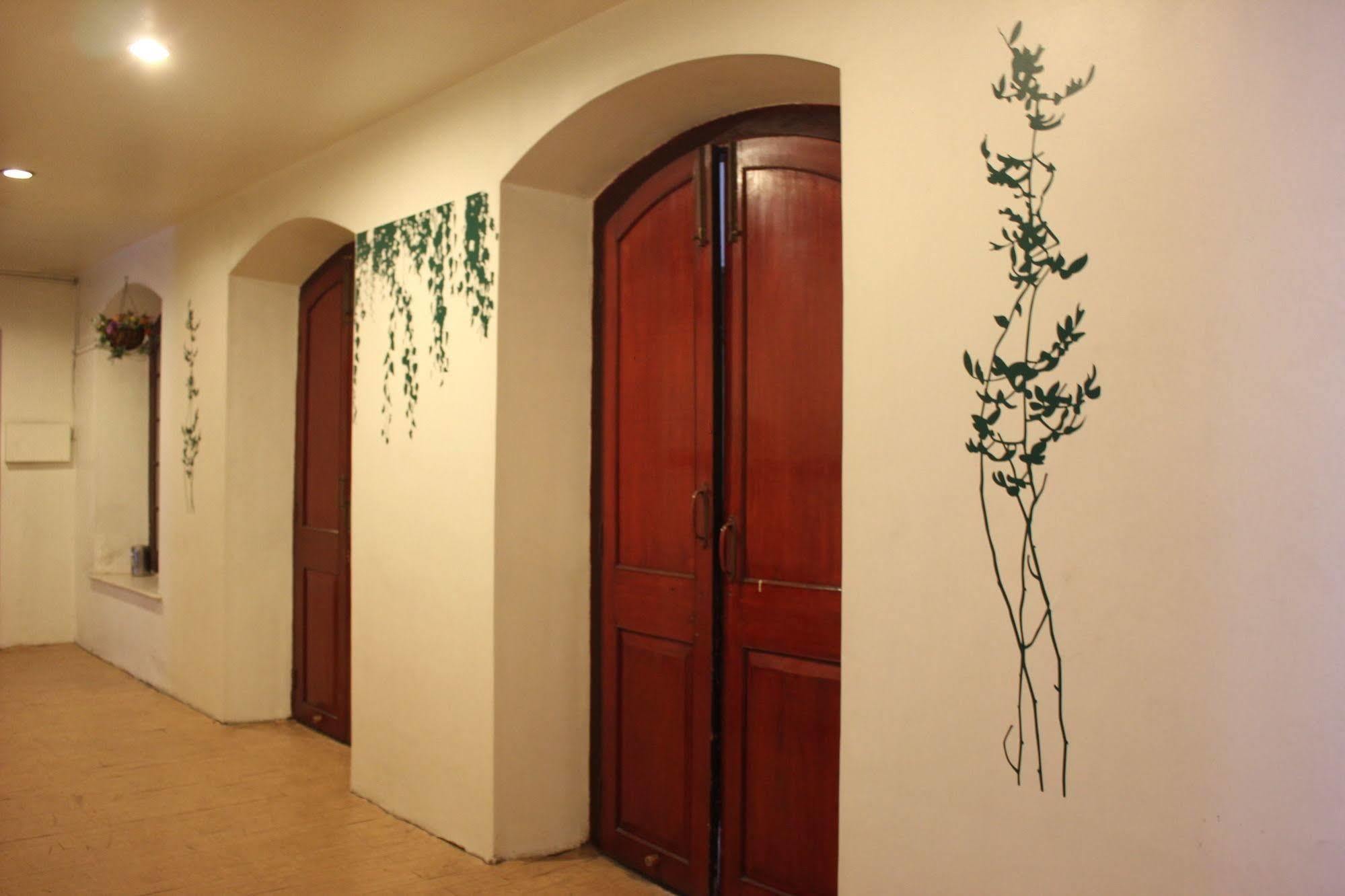 Hotel Ritz Πούνε Εξωτερικό φωτογραφία